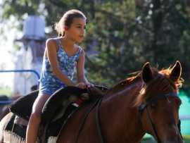 Se inauguró la Escuela de Equitación