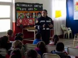 POLICÍA CAMINERA DIO CHARLAS EN LAS ESCUELAS