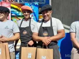 LOS GANADORES DEL CONCURSO DE ASADO A LA ESTACA