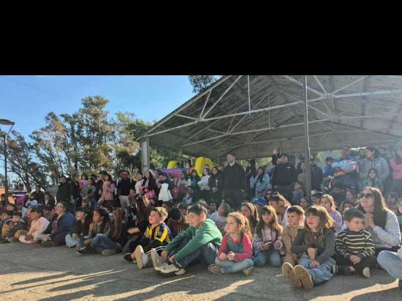 Exitosa celebración en el Paseo de la Hermandad