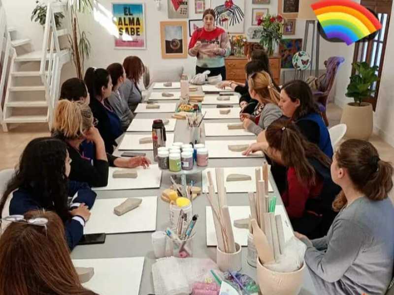 Jornada de aprendizaje y creatividad en HUMANyF