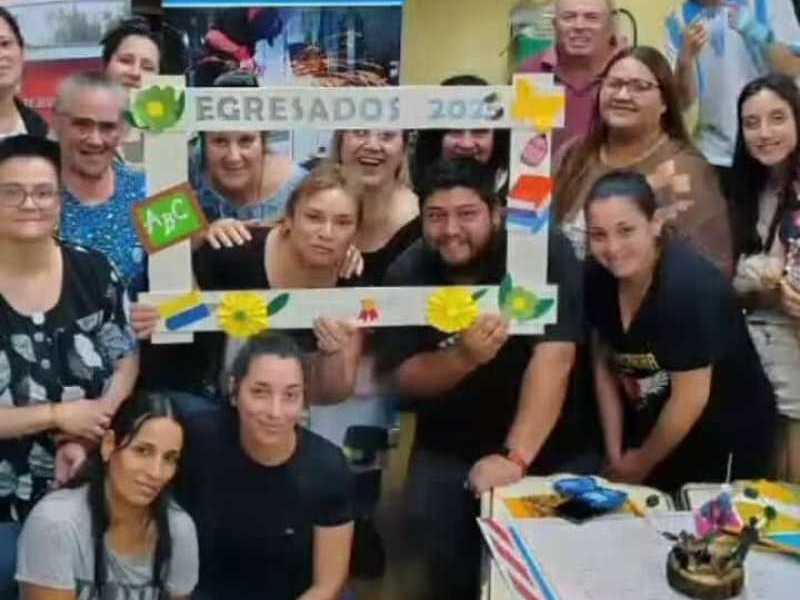 Estudiantes celebraron finalización de Programa de Capacitación