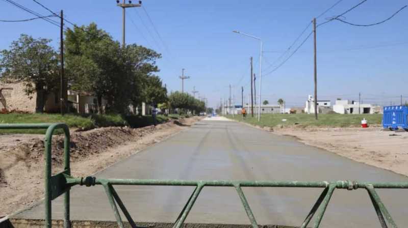 Avanza la pavimentación de calle La Pampa