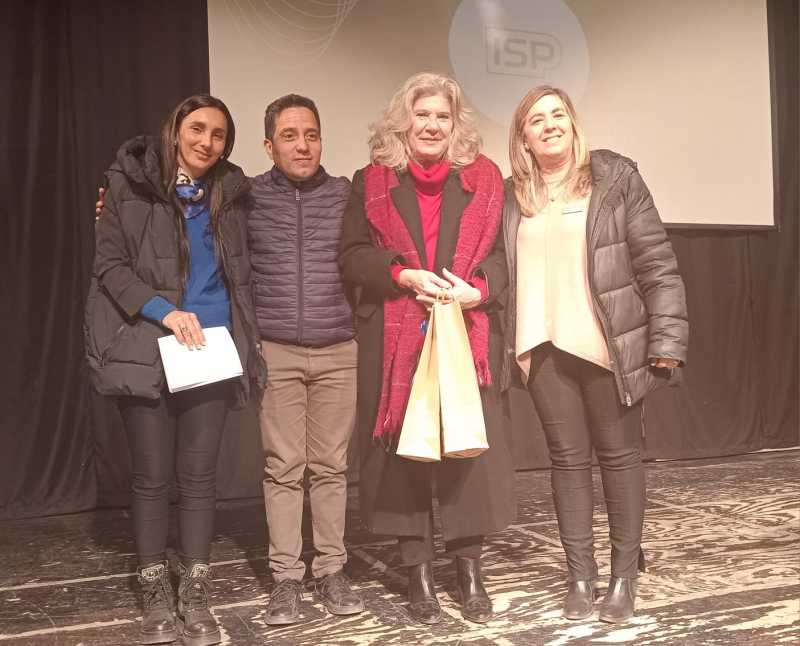 Escritora y periodista visitó Monte Maíz