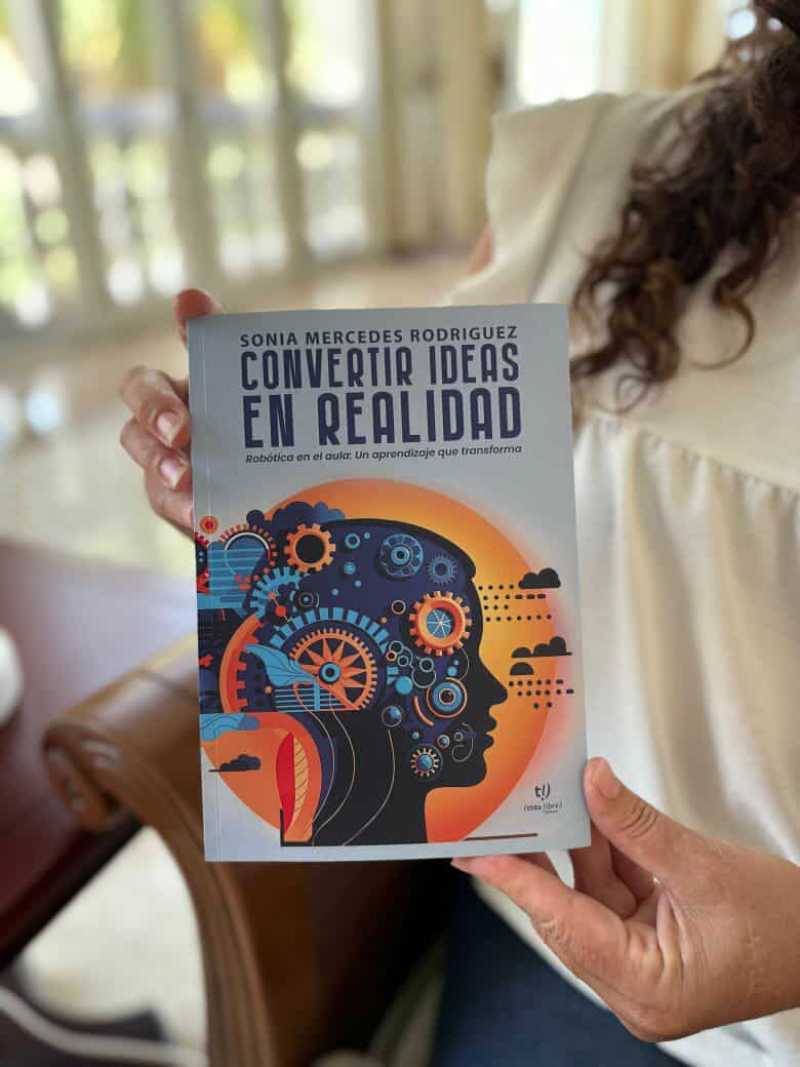 Docente presentará su libro en la Casa de la Cultura