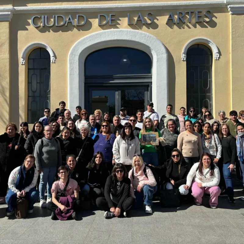 Institución local visitó la ciudad de Córdoba