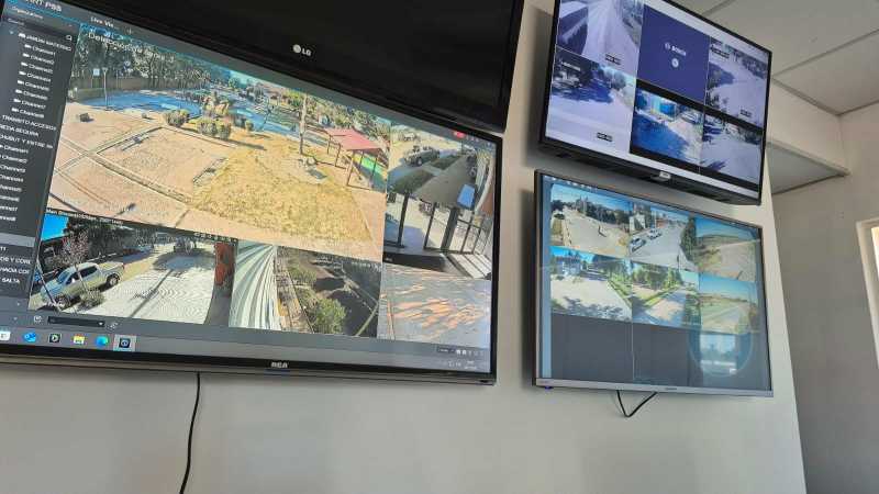 Con los ojos puestos en el pueblo